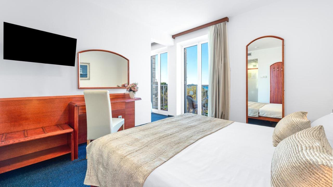 Hotel Komodor Дубровник Екстер'єр фото