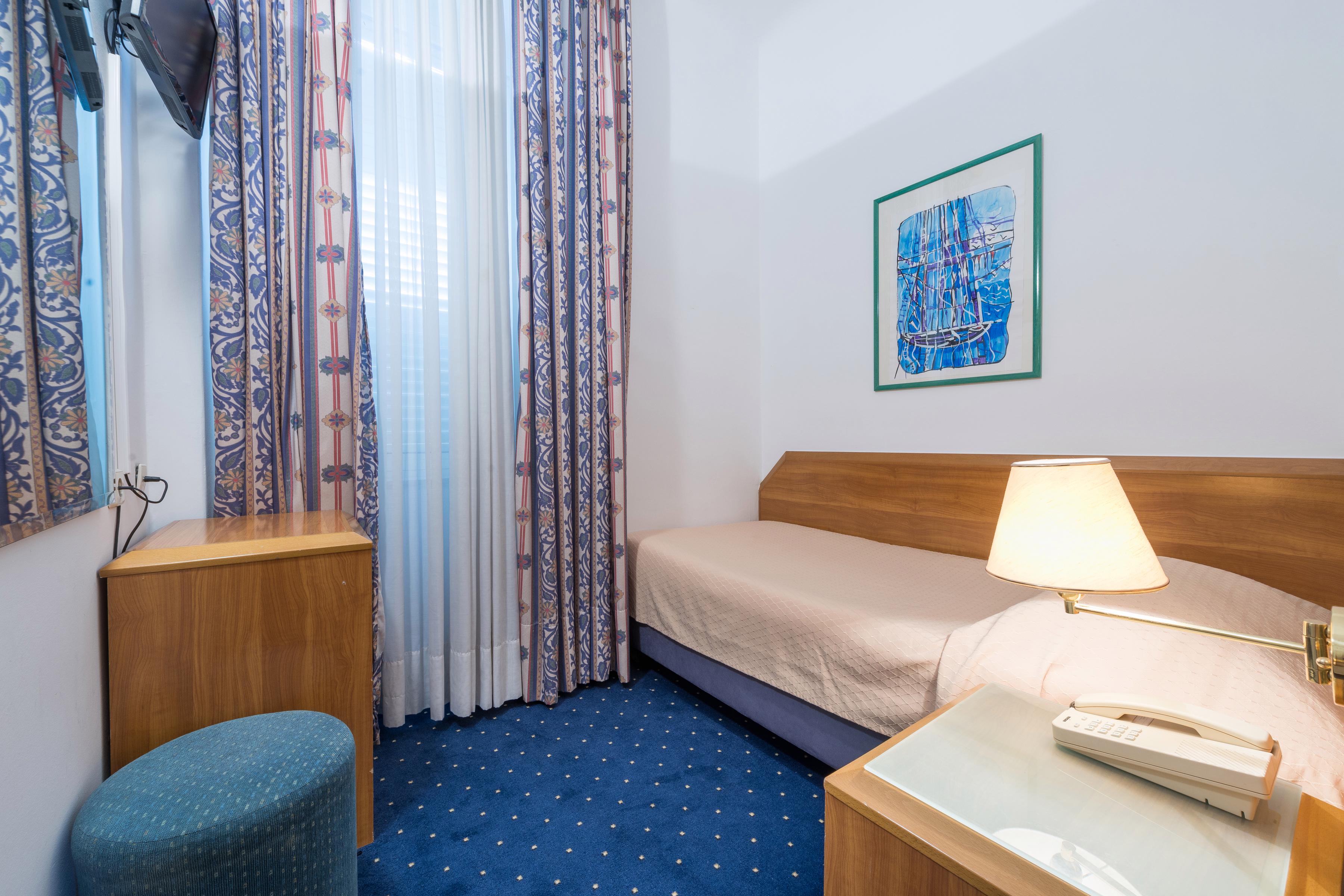 Hotel Komodor Дубровник Екстер'єр фото